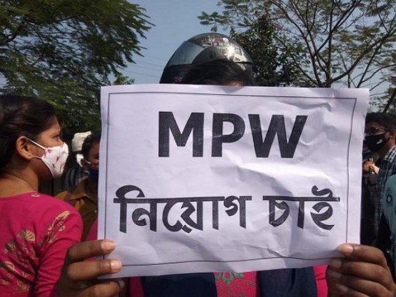 Criticism in Tripura over Abolishment of Vacant Posts in Various Govt Depts Criticism in Tripura over Abolishment of Vacant Posts in Various Govt Depts